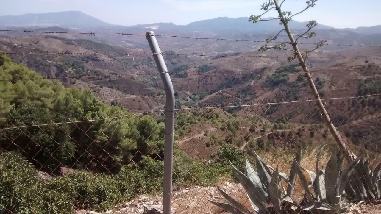 Casa Rural La Revuelta Con Las Mejores Vistas A La Naturaleza Yunquera Exterior foto